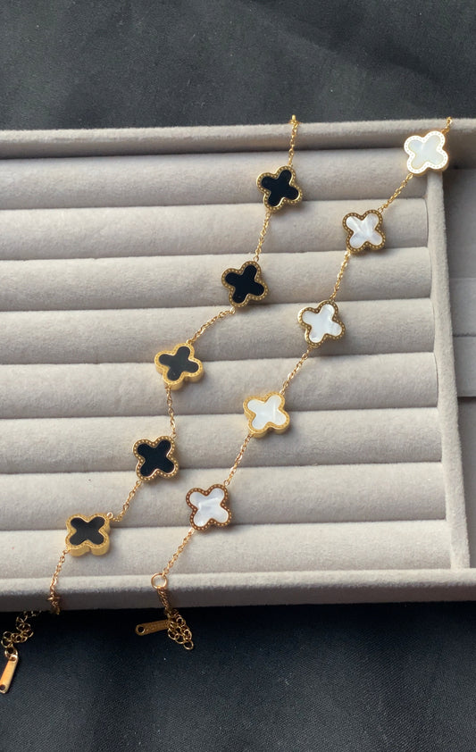 Clover bracelet