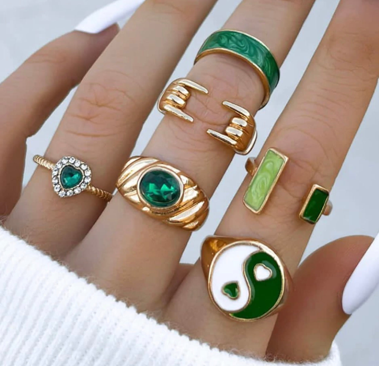 Green hug ring stack