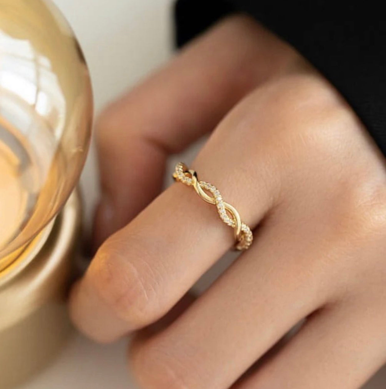 Adjustable Minimal zigzag ring