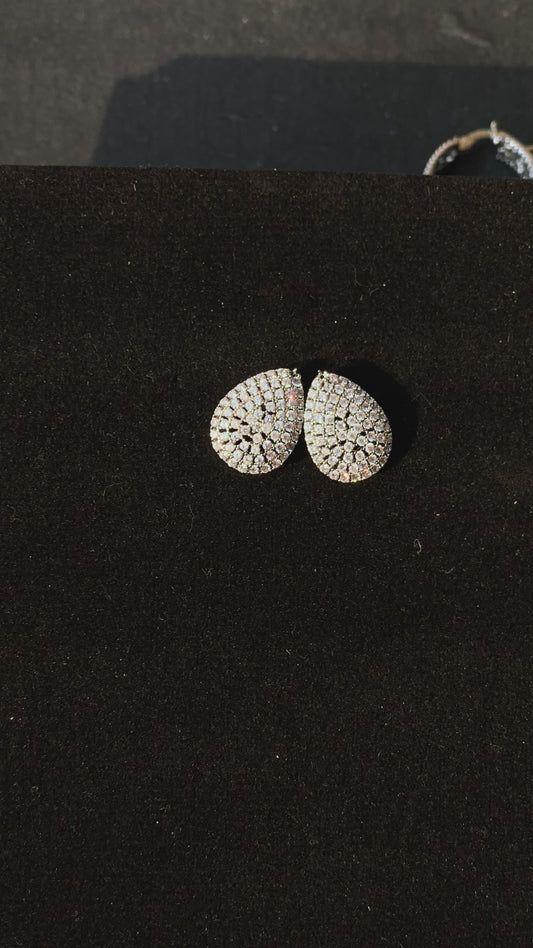 Zircon belle studs